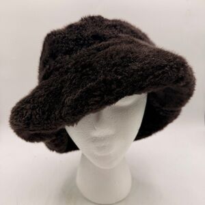 Bijoux Terner Brown Faux Fur Winter Hat – Soft Plush Flared Brim – Women’s
